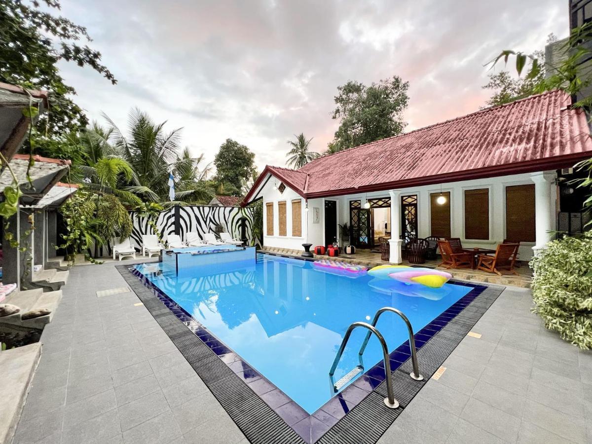Secret Garden Hotel Hikkaduwa Buitenkant foto